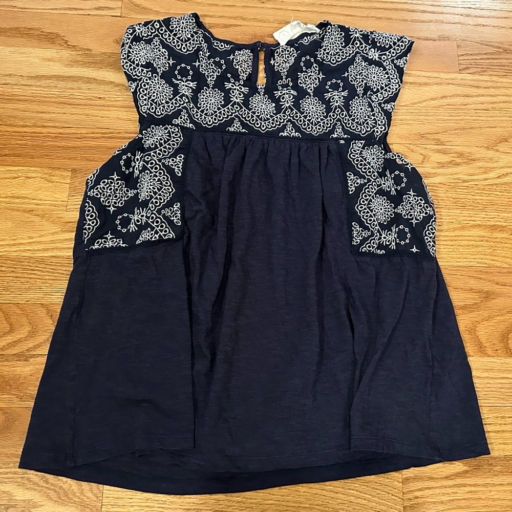 Fat Face Womens Size 8 Navy Embroidered Boho Peasant Top Flowy Blouse